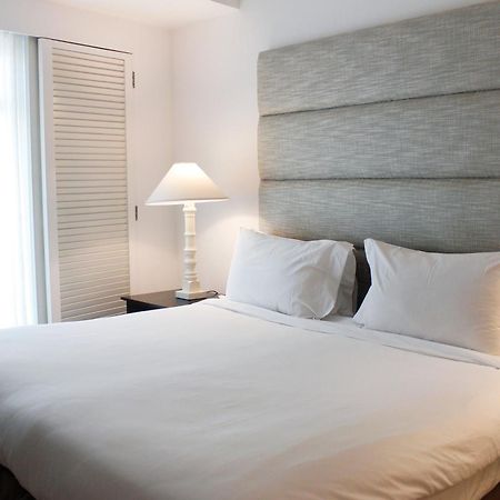 Vivere Hotel And Resorts Muntinlupa City Екстер'єр фото
