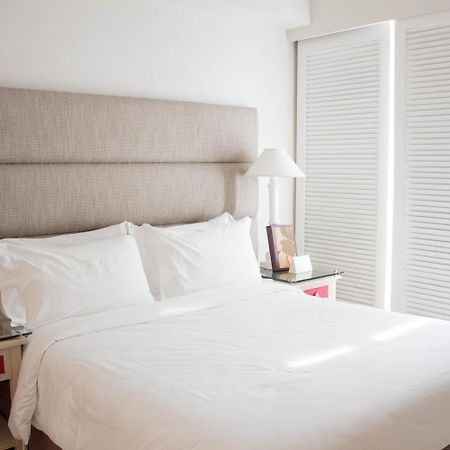 Vivere Hotel And Resorts Muntinlupa City Екстер'єр фото
