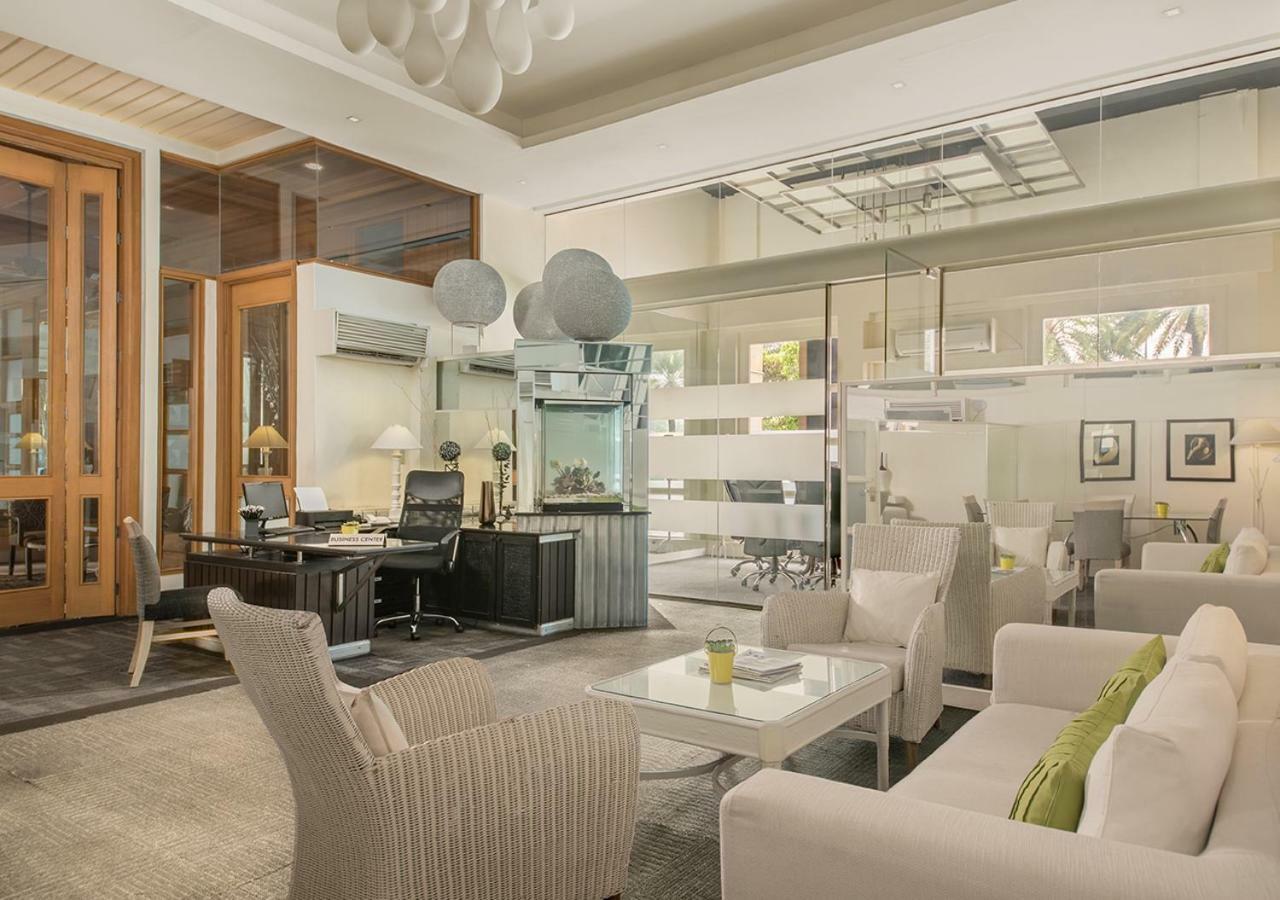 Vivere Hotel And Resorts Muntinlupa City Екстер'єр фото