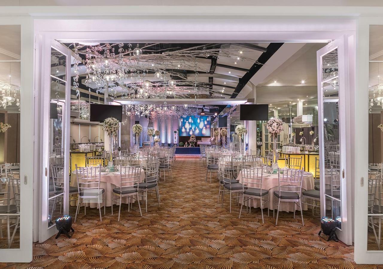 Vivere Hotel And Resorts Muntinlupa City Екстер'єр фото